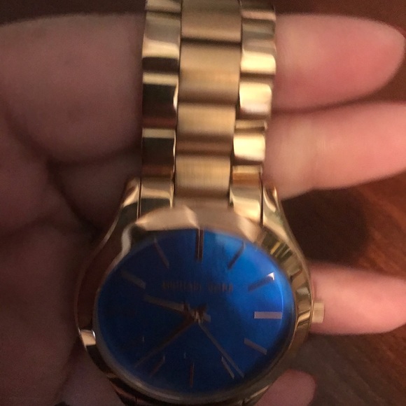 Rose Gold MK Watch - Picture 2 of 3